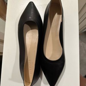 Everlane 40-Hour Flat, new in box